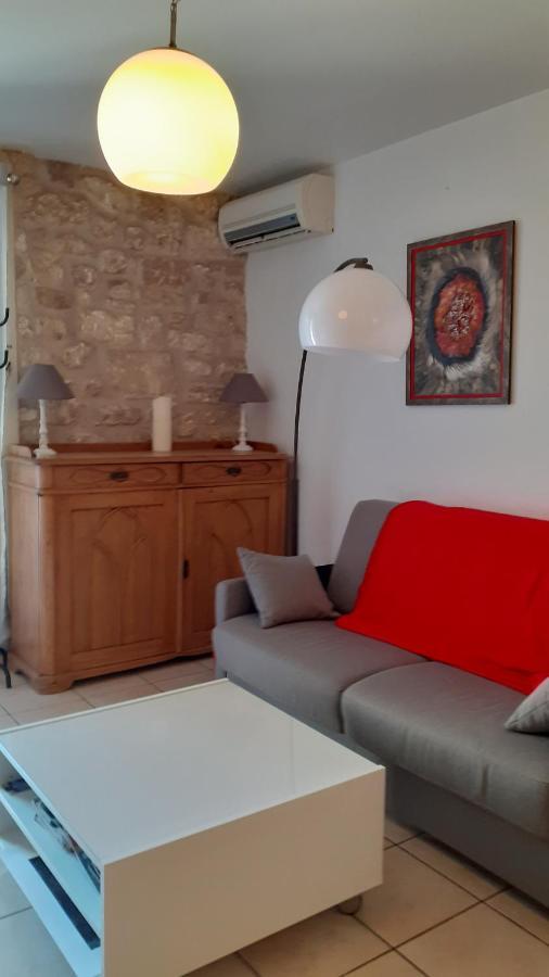 Ma Petite Maison Dans..... มูสซาน-เลส์-อัลพีล์ส ภายนอก รูปภาพ